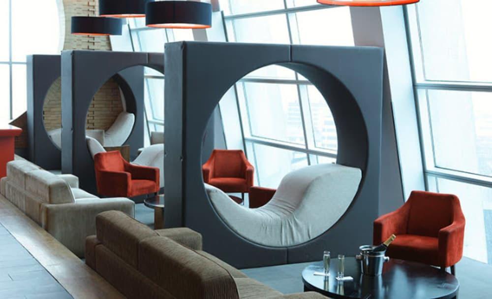 Hotel Dreams Valdivia Exteriör bild The interior of the lounge